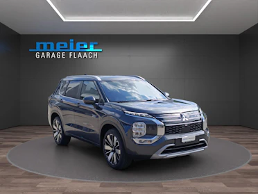 MITSUBISHI OUTLANDER 7