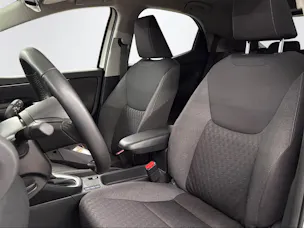 Toyota Yaris 1.5 VVT-i HSD Trend