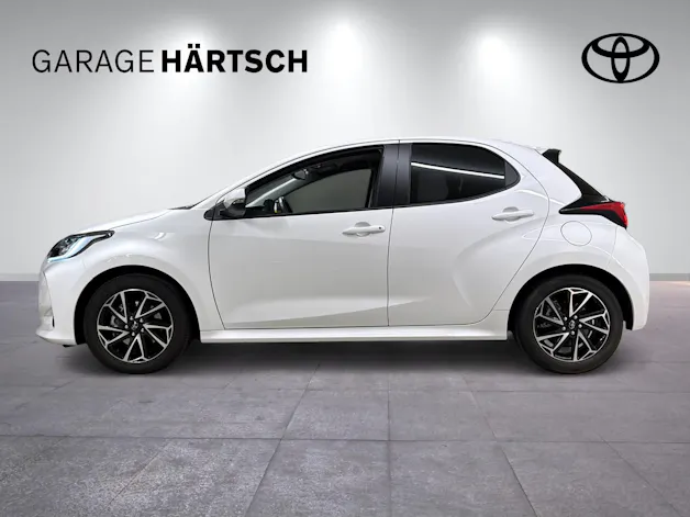 Toyota Yaris 1.5 VVT-i HSD Trend