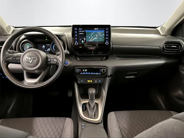 Toyota Yaris 1.5 VVT-i HSD Trend