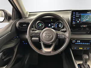 Toyota Yaris 1.5 VVT-i HSD Trend