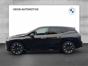 BMW iX xDrive45