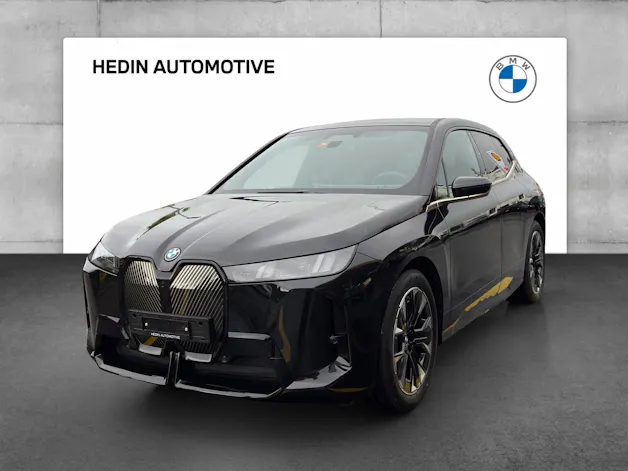 BMW iX xDrive45