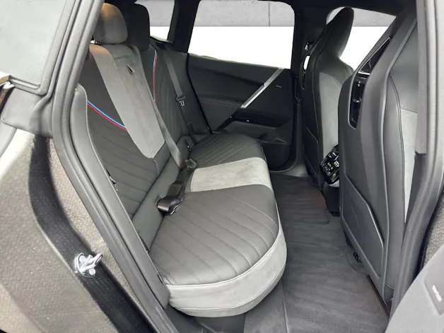 BMW iX xDrive45