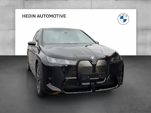 BMW iX xDrive45