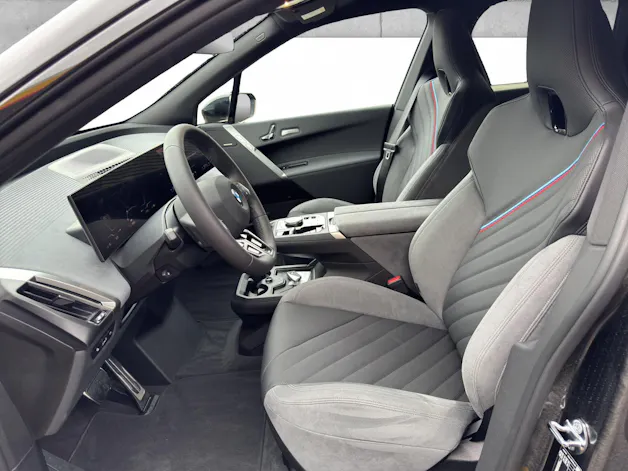 BMW iX xDrive45