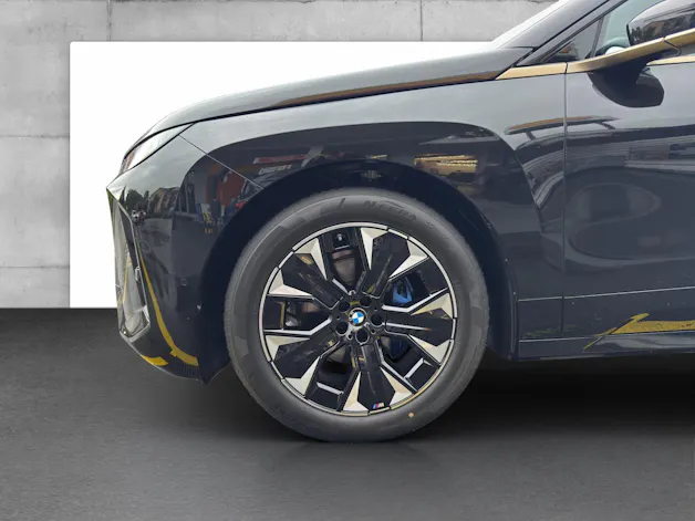 BMW iX xDrive45