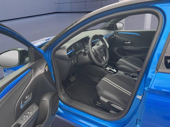 Vehicle image 5 Vehicle image 5