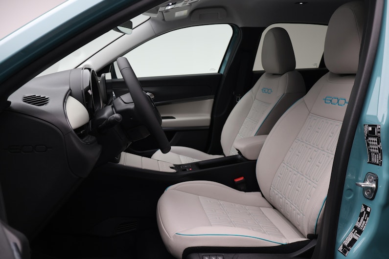 Vehicle image FIAT 600