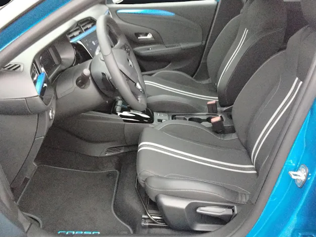 Opel Corsa 1.2 T Hybrid Sporthilfe