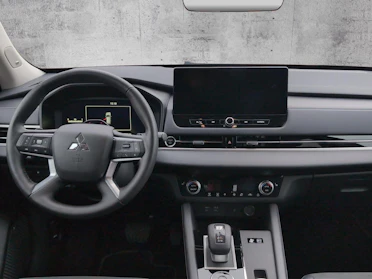 MITSUBISHI OUTLANDER 12