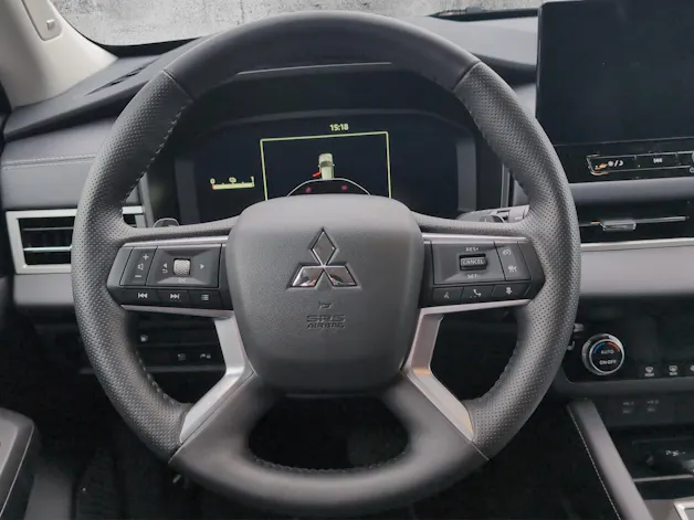 Mitsubishi Outlander 2.4 PHEV Invite 4x4 Edition