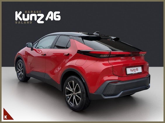 Vehicle image 3 Vehicle image 3