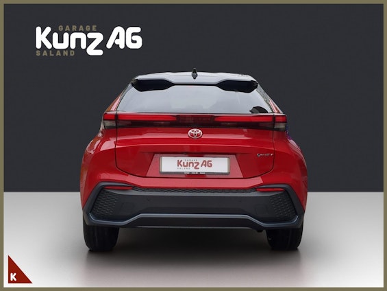 Vehicle image 4 Vehicle image 4