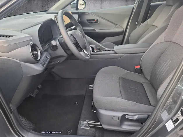 Toyota C-HR 2.0 PHEV Swiss Edition