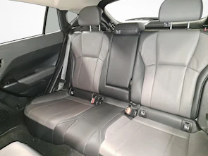 Fahrzeugbild SUBARU Crosstrek 2.0i e-Boxer Luxury