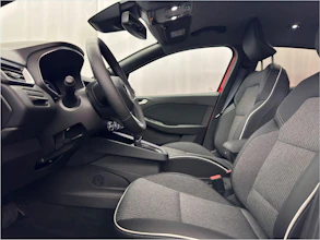 https://vehicle.imgix.net/3880744/2b01f3b0-9f39-41e4-88d7-b2c20f405e94.jpg