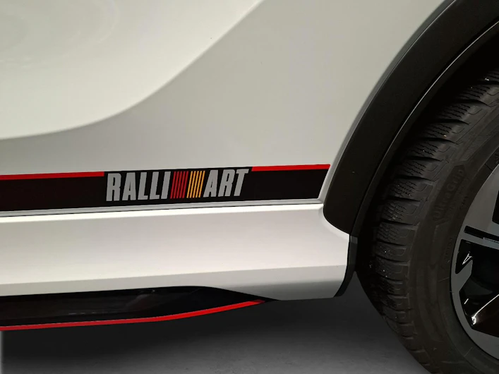 Fahrzeugbild MITSUBISHI ECLIPSE CROSS