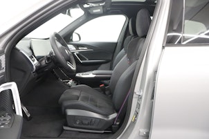 Vehicle image BMW iX1 30 xDrive