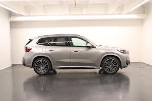 Vehicle image BMW iX1 30 xDrive