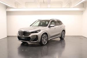 Vehicle image BMW iX1 30 xDrive