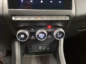 Fahrzeugbild MITSUBISHI ASX 1.6 HEV Intense