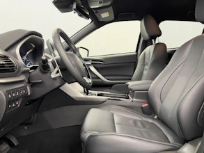 https://vehicle.imgix.net/3880755/5f88cfa7-821d-424b-8d41-58d285209654.JPEG