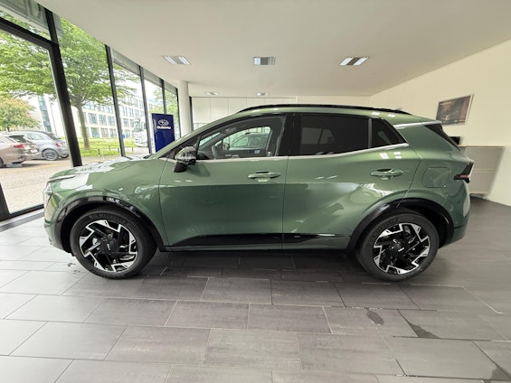 Vehicle image 3 Vehicle image 3