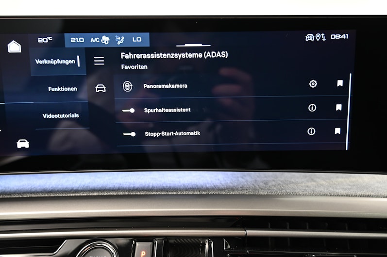 Vehicle image PEUGEOT 3008