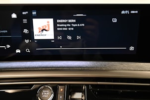 Vehicle image PEUGEOT 3008 1.2 Hybrid GT