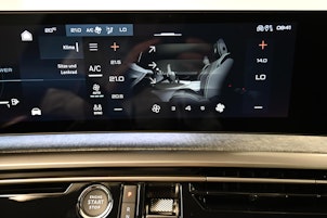 Vehicle image PEUGEOT 3008 1.2 Hybrid GT