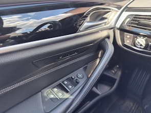 Vehicle image BMW 530e xDrive