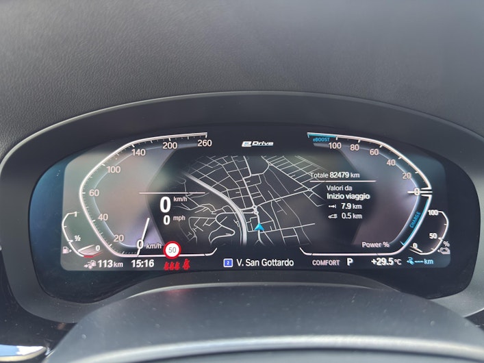 Vehicle image BMW 5 SERIES