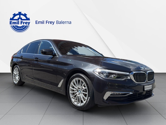 Vehicle image BMW 5 SERIES