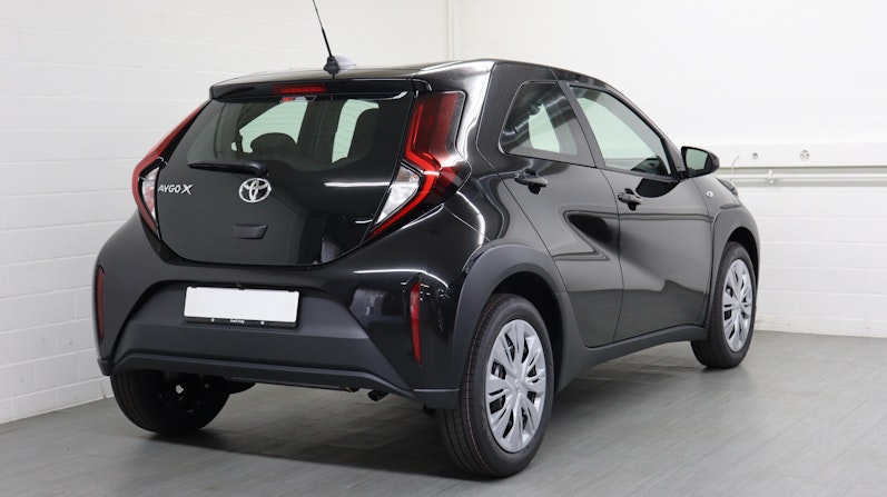 Vehicle image TOYOTA AYGO X