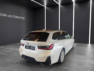 BMW 320d xDrive SAG Touring
