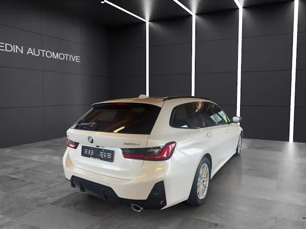 BMW 320d xDrive SAG Touring