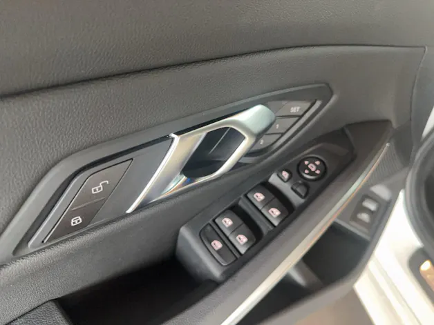 BMW 320d xDrive SAG Touring