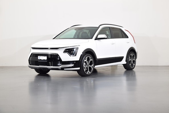 First vehicle image