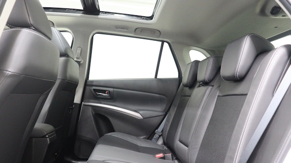 SUZUKI S-Cross 1.4 T Compact Top Hybrid 4x4 3