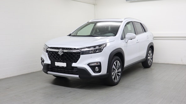 First vehicle image