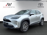 First vehicle image