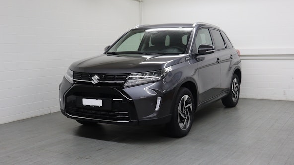 First vehicle image
