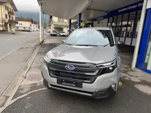 Subaru Forester Station 2.0i e-Boxer Swiss Plus