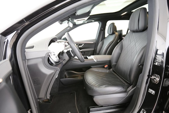 MERCEDES-BENZ EQS 580 AMG Line 4matic 2