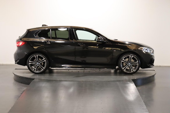 BMW 120d xDrive 2