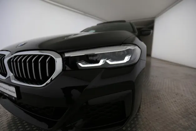 BMW 520d xDrive Touring