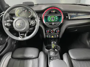 Mini F56 Cooper SE