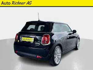 Mini F56 Cooper SE