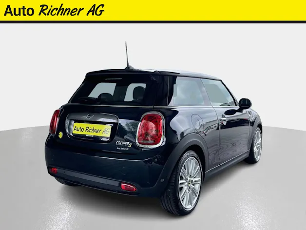 Mini F56 Cooper SE